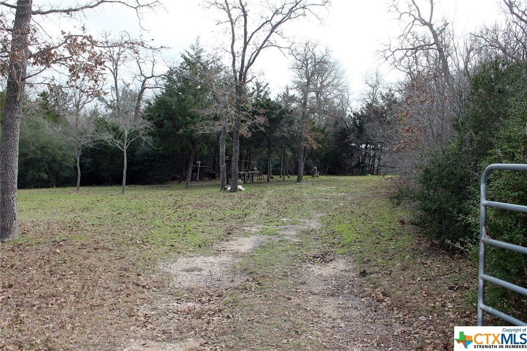 5.62 acres in Caldwell County - photo 11