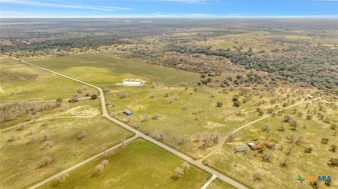 63.46 acres in Goliad County - photo 3