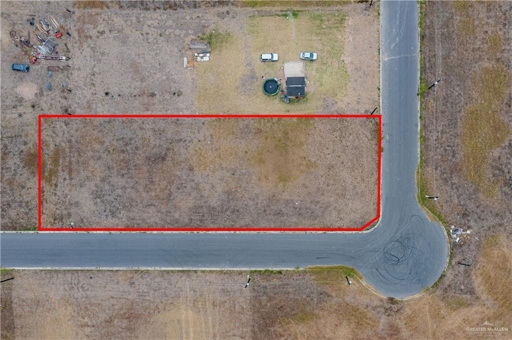 0.5 acres in Hidalgo County gallery image 3