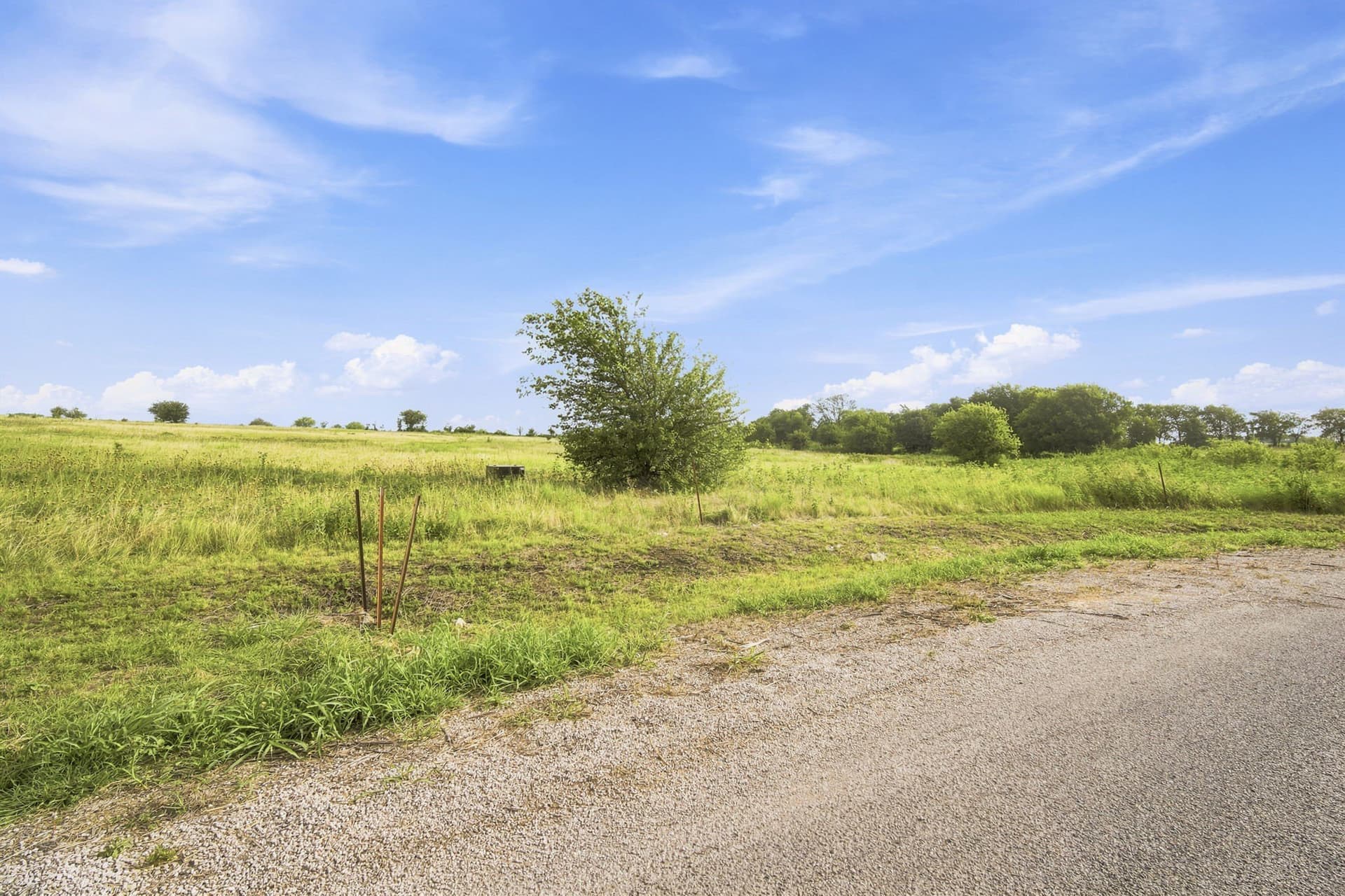 2 acres in Hill County - photo 8