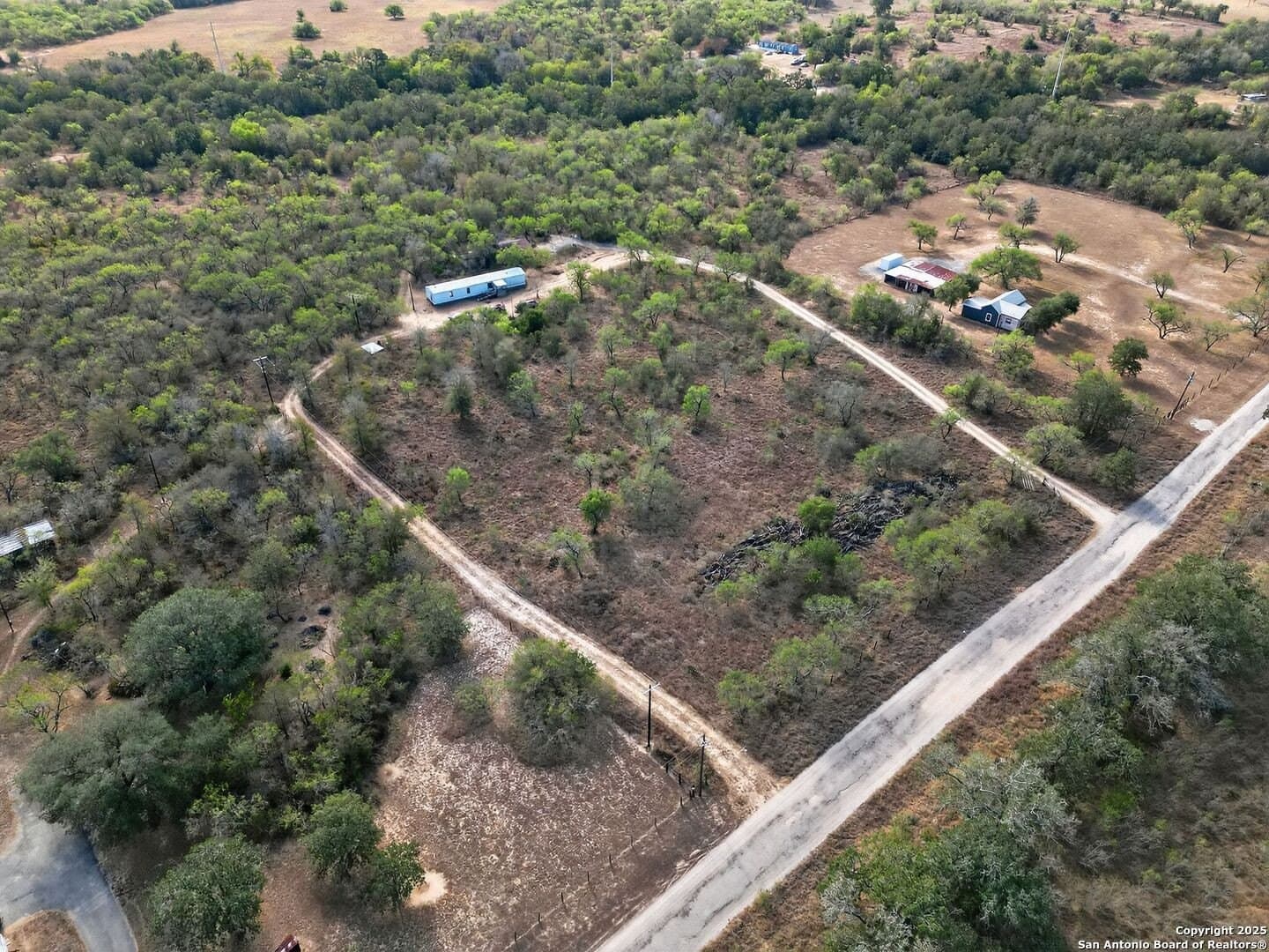 10 acres in Guadalupe County gallery image 2