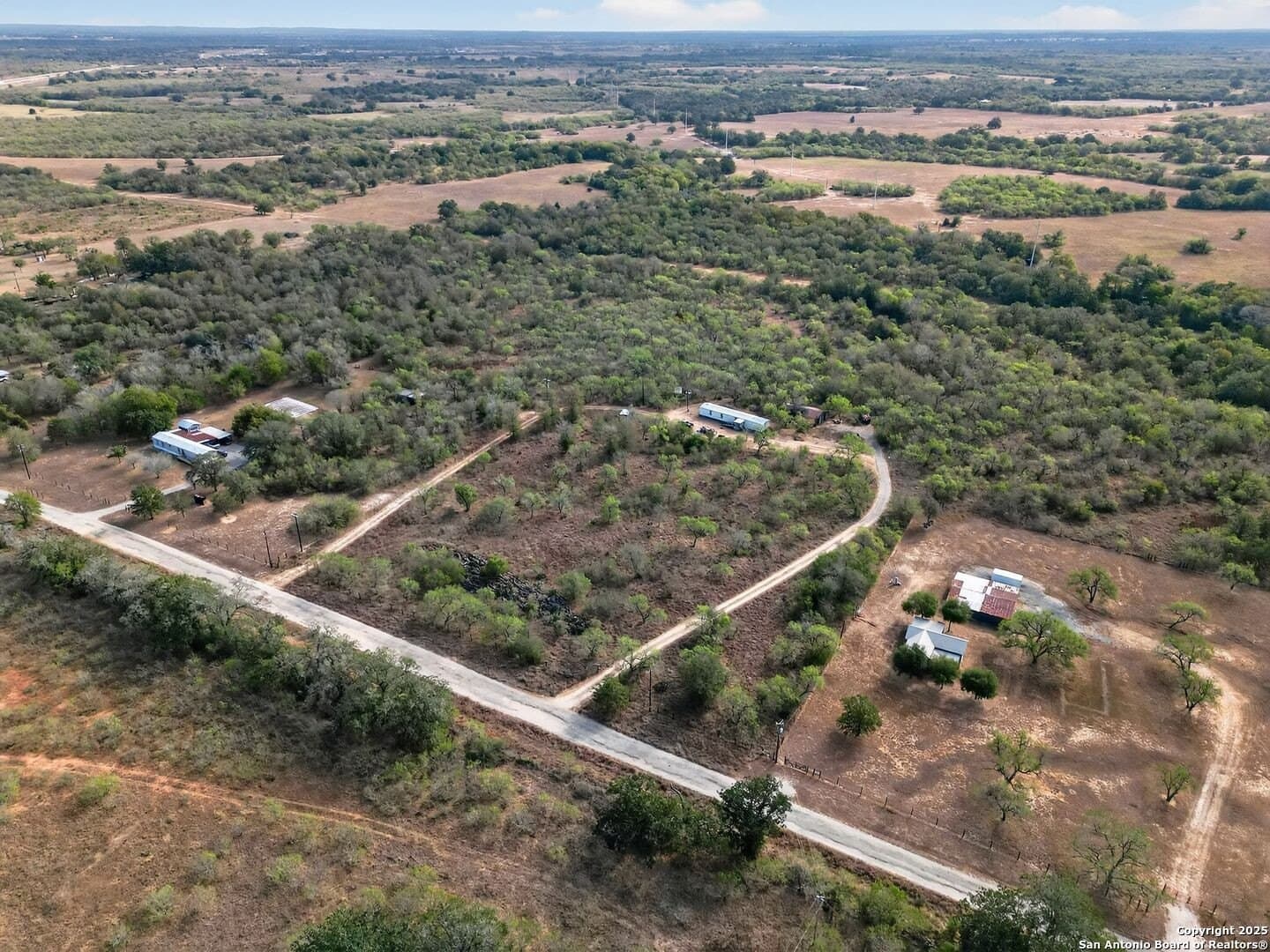 10 acres in Guadalupe County gallery image 3