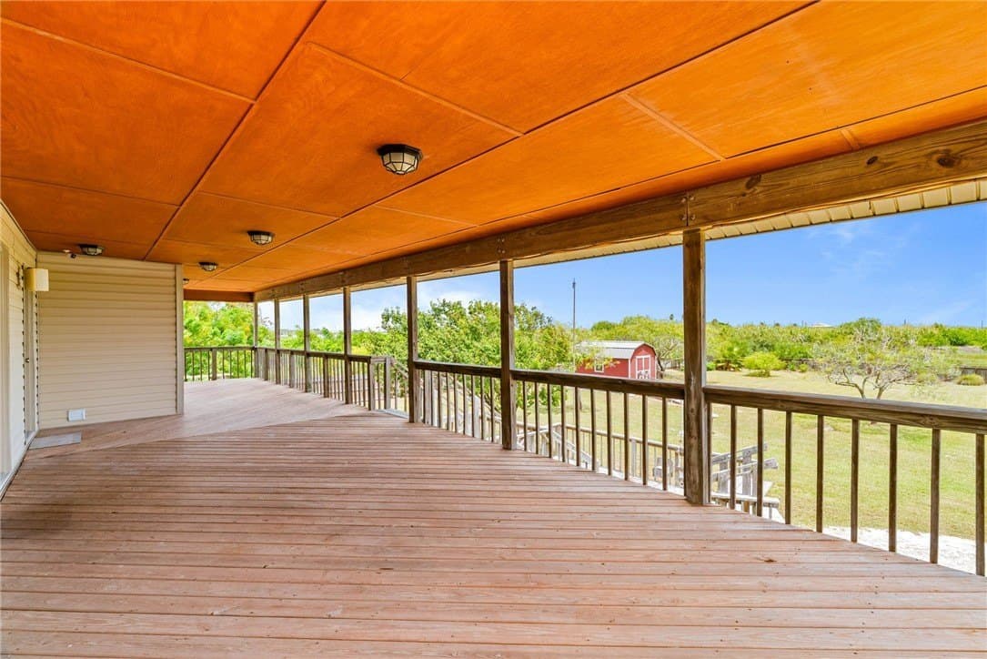 36,961 acres in Nueces County - photo 23