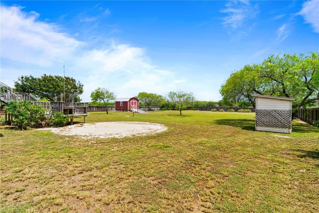 36,961 acres in Nueces County - photo 31