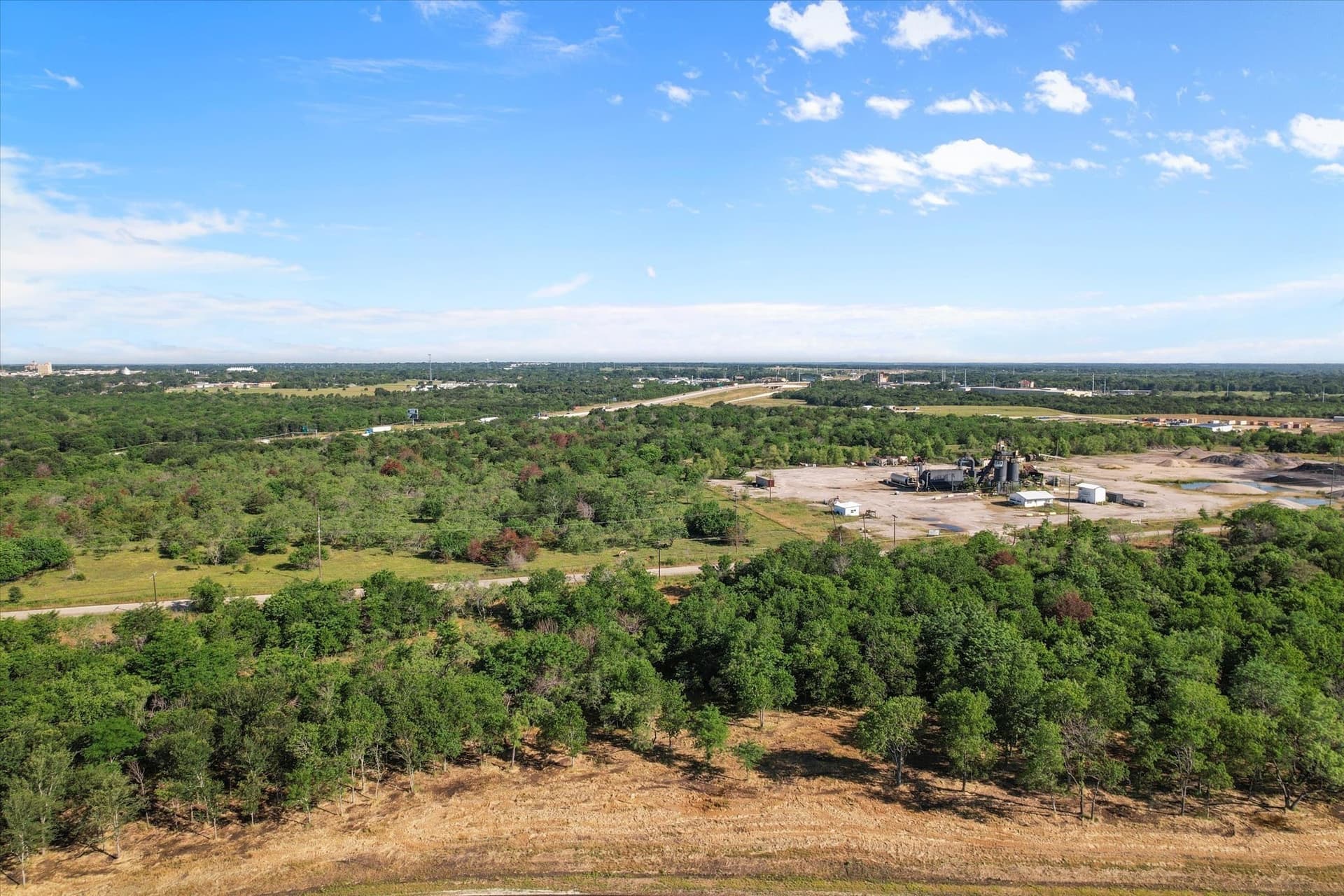 1.33 acres in Navarro County - photo 3