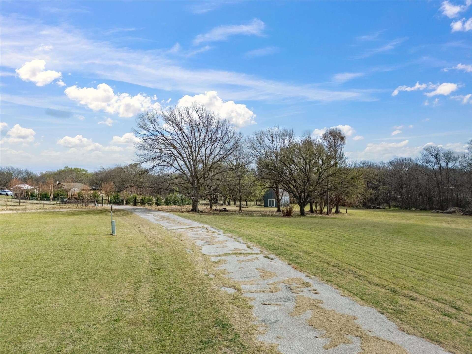 3.44 acres in Denton County gallery image 3