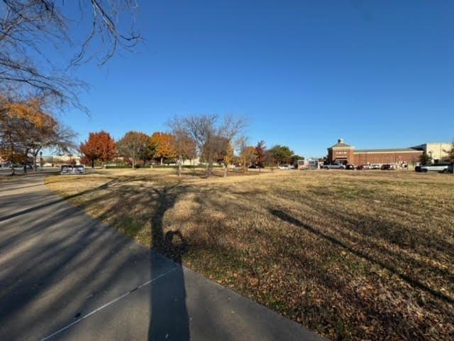 1.02 acres in Tarrant County - photo 15
