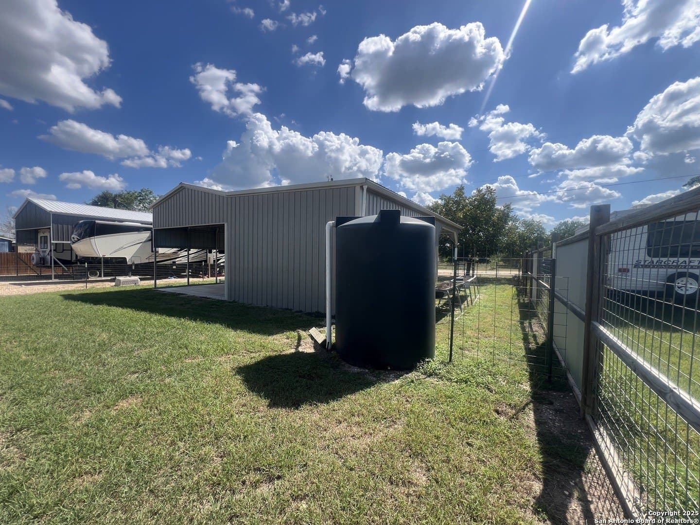 0.12 acres in Bandera County - photo 10