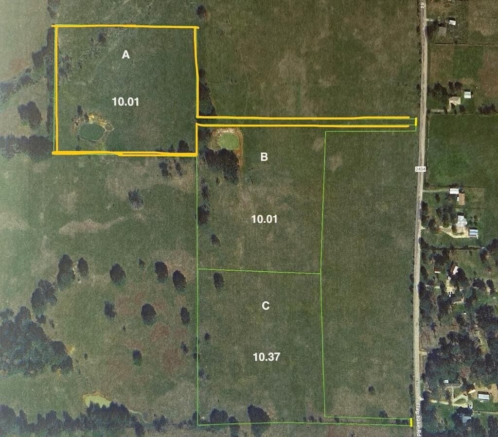 10.01 acres in Henderson County