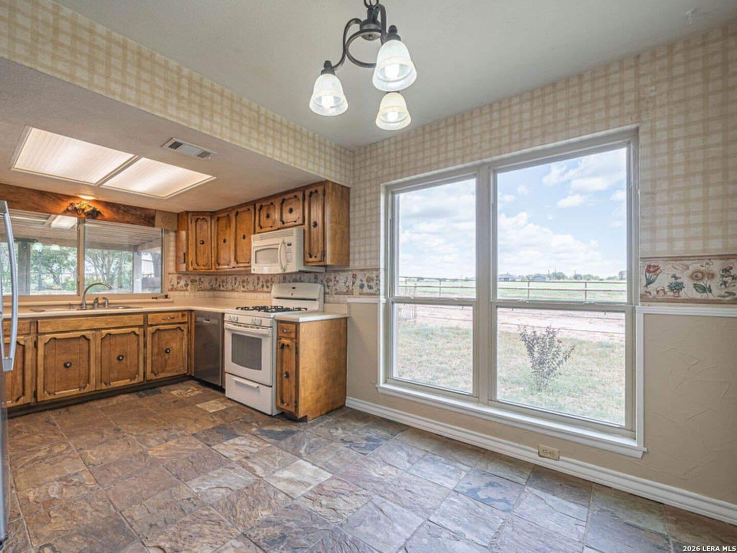 14.5 acres in Bexar County - photo 7