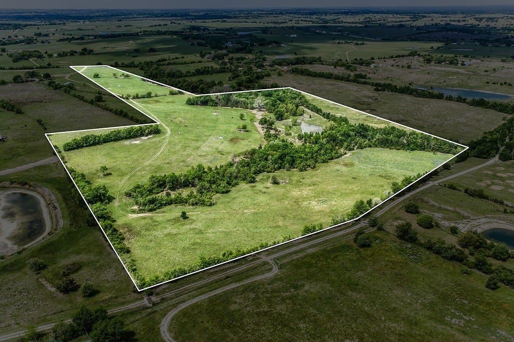 47.72 acres in Washington County