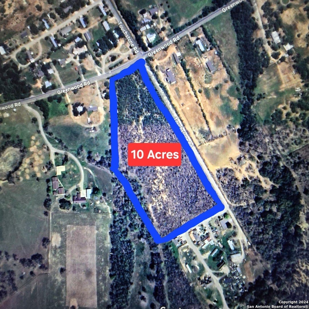 10 acres in Bexar County