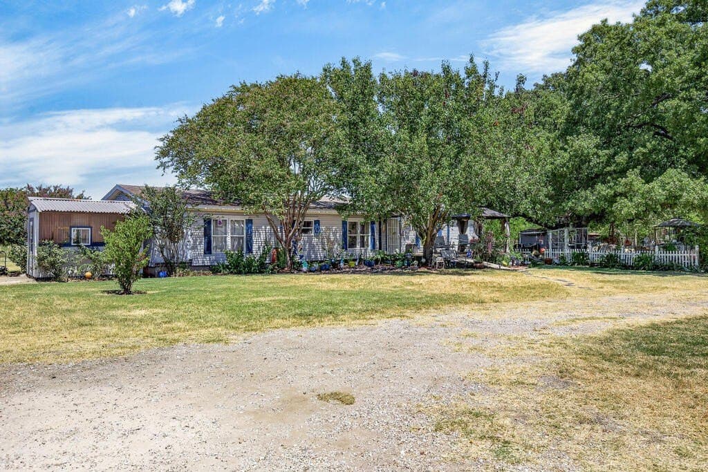 10.59 acres in Kaufman County - photo 19