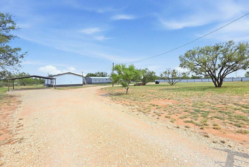 19.5 acres in Mitchell County - photo 4