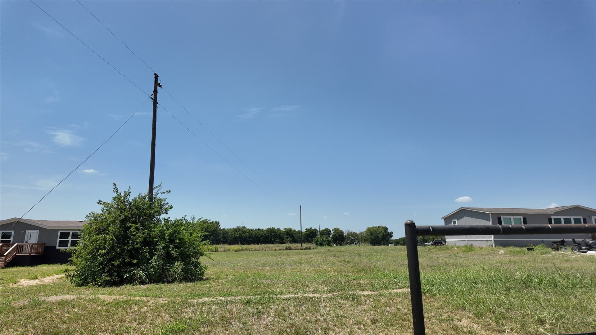 1 acres in Grayson County - photo 2
