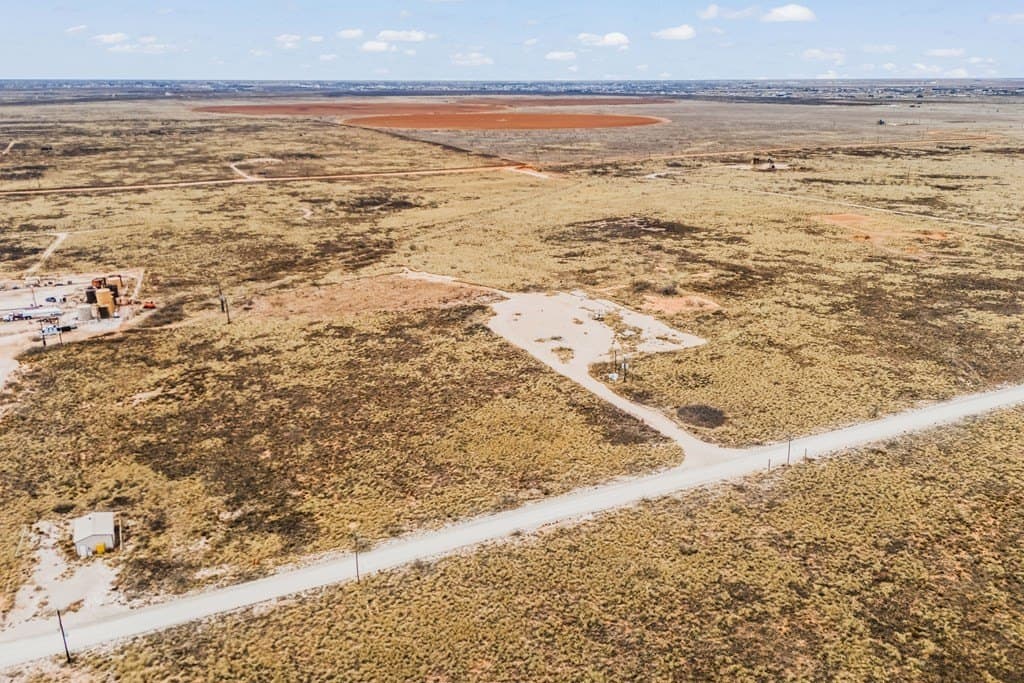 12.22 acres in Gaines County gallery image 3