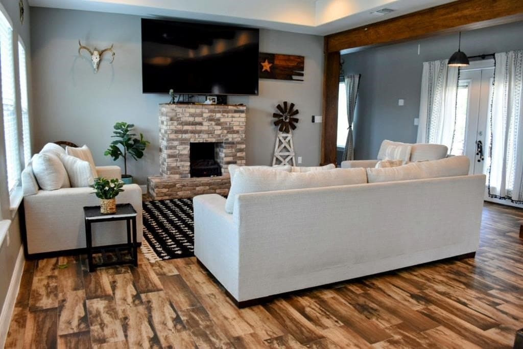 15,008 acres in Maverick County gallery image 4