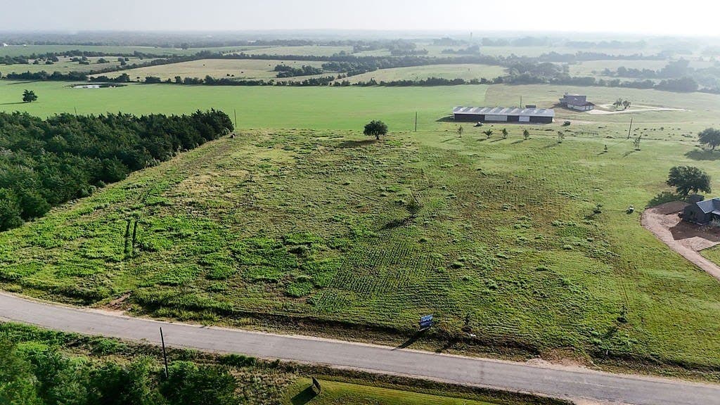 2.99 acres in Fayette County - photo 2