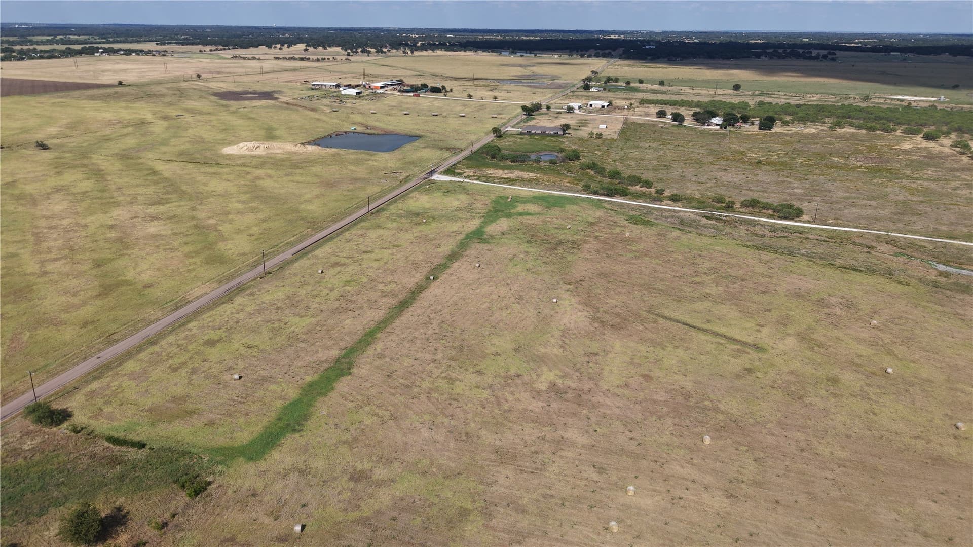 319.34 acres in Johnson County - photo 3