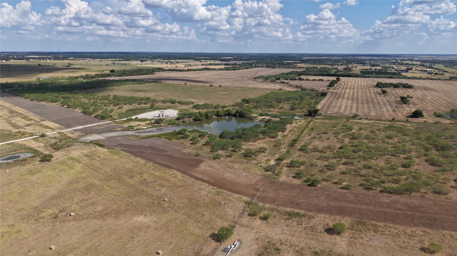 319.34 acres in Johnson County - photo 2