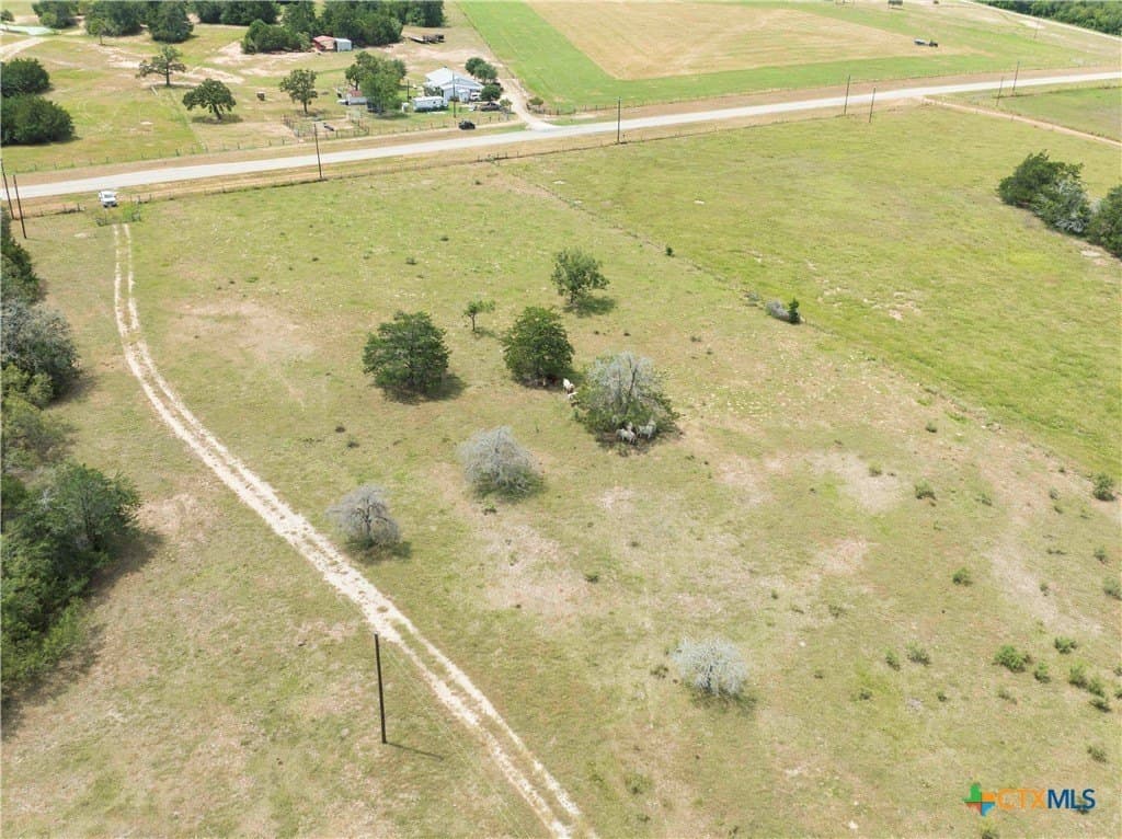 1.51 acres in Lavaca County - photo 7