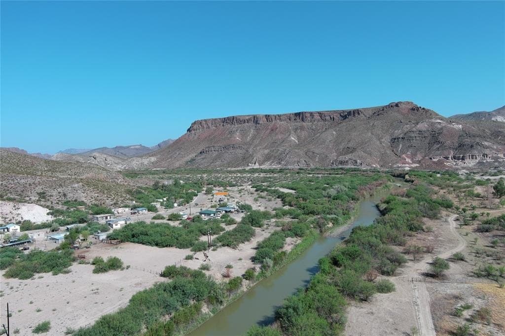 0.61 acres in Brewster County gallery image 2