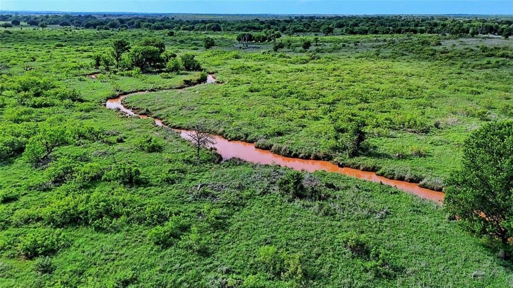 10.01 acres in Montague County