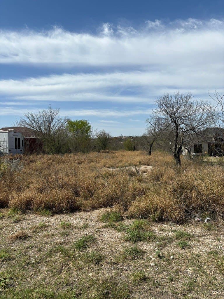 0.65 acres in Maverick County - photo 6