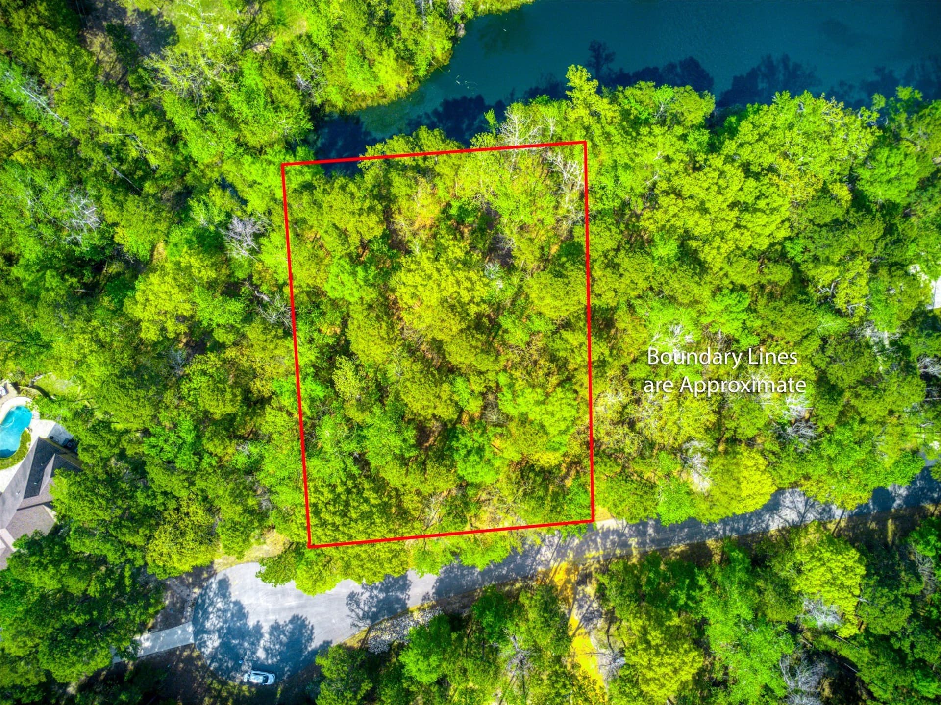 1.05 acres in Smith County gallery image 4