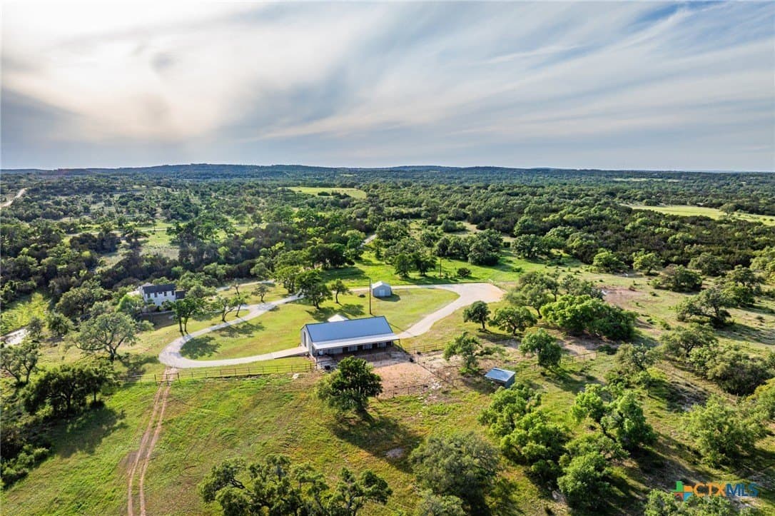 51.7 acres in Hays County gallery image 2