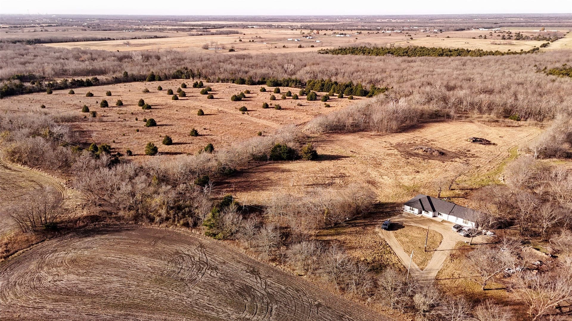 121.21 acres in Hunt County