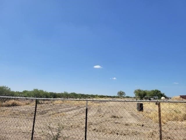 7.63 acres in Webb County