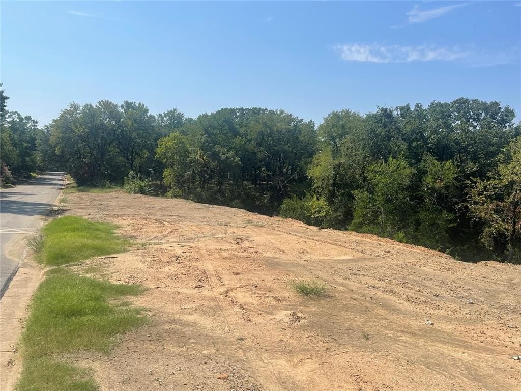 0.69 acres in Tarrant County gallery image 4