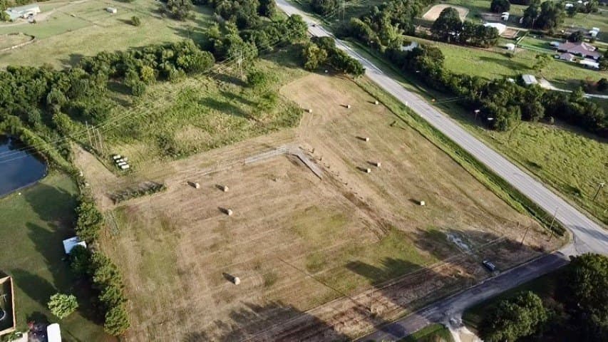 9.56 acres in Lamar County