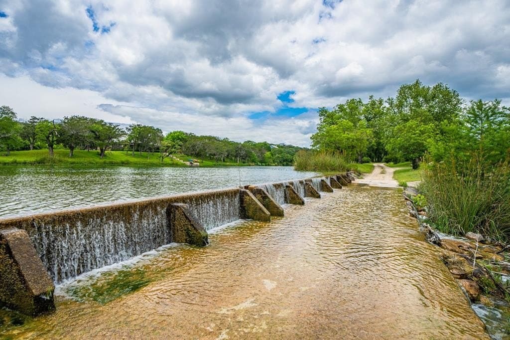 10.06 acres in Kerr County featured view