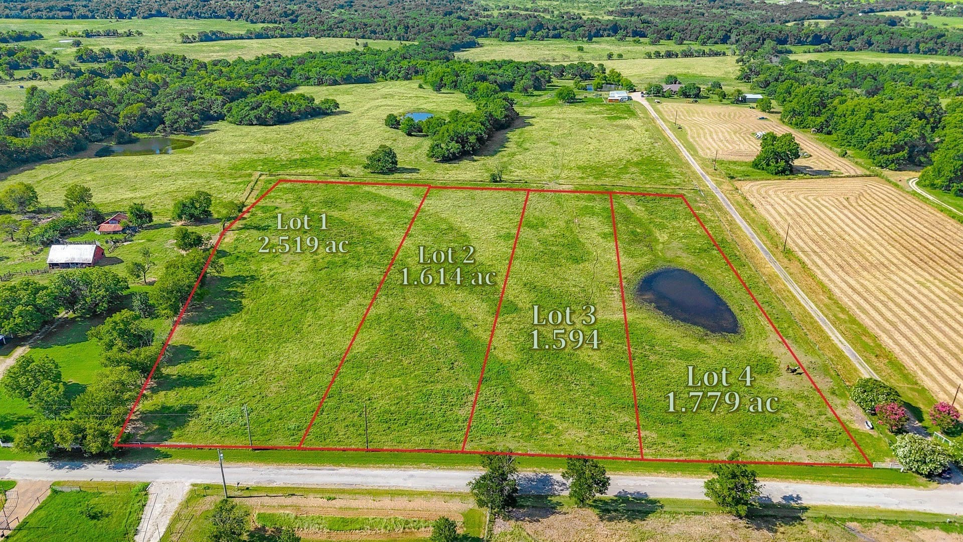 1.59 acres in Navarro County