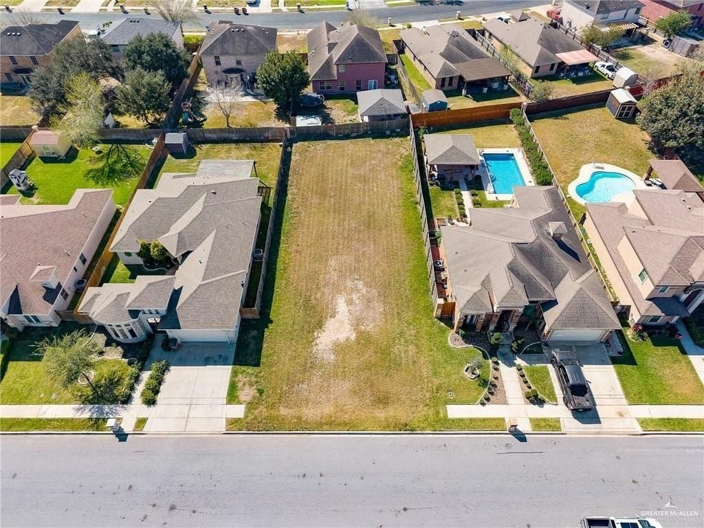 0.2 acres in Hidalgo County - photo 3
