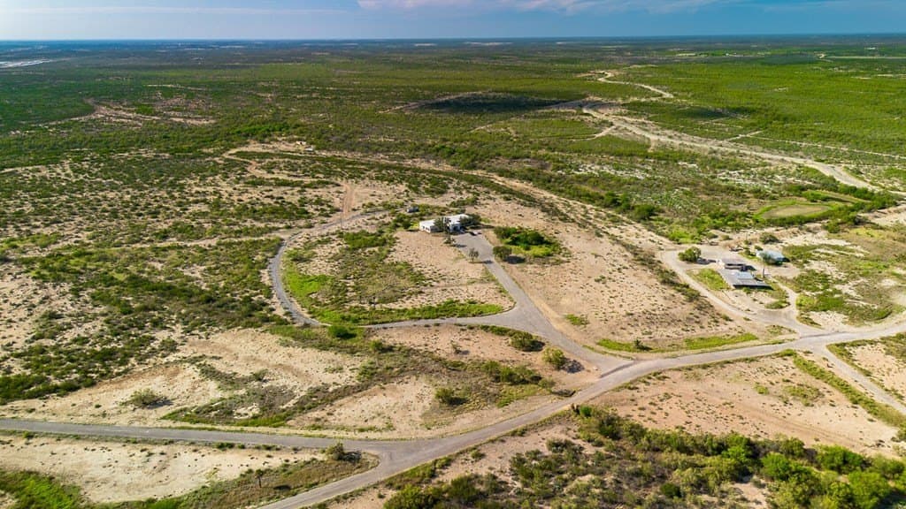 3,484,800 acres in Maverick County gallery image 2