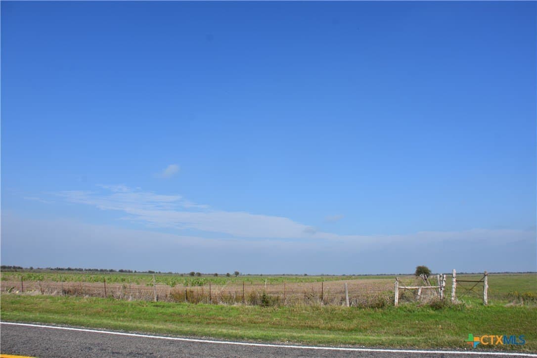 101 acres in Falls County gallery image 3