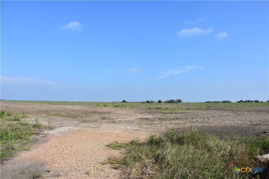 101 acres in Falls County gallery image 2