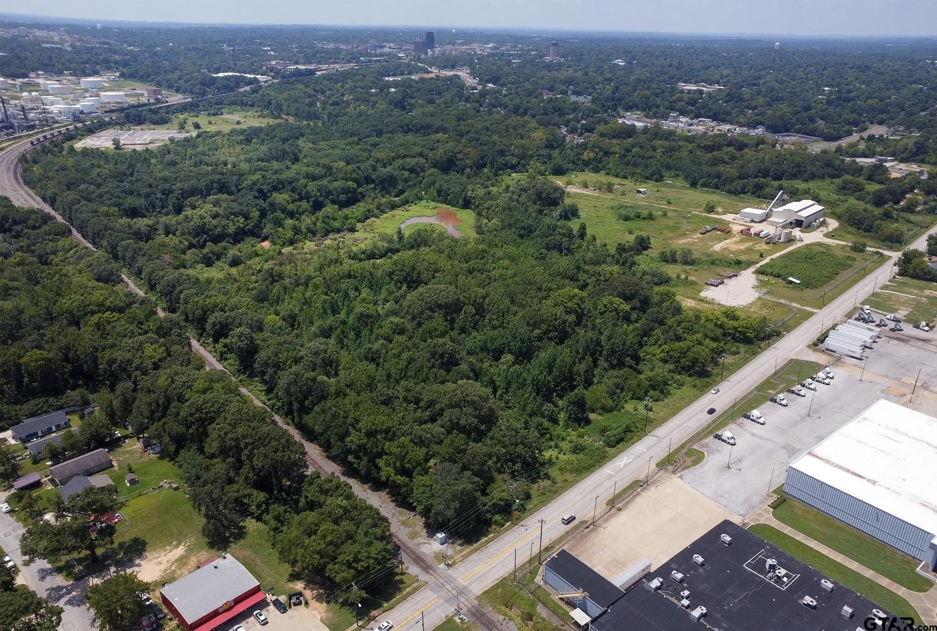 56 acres in Smith County gallery image 3
