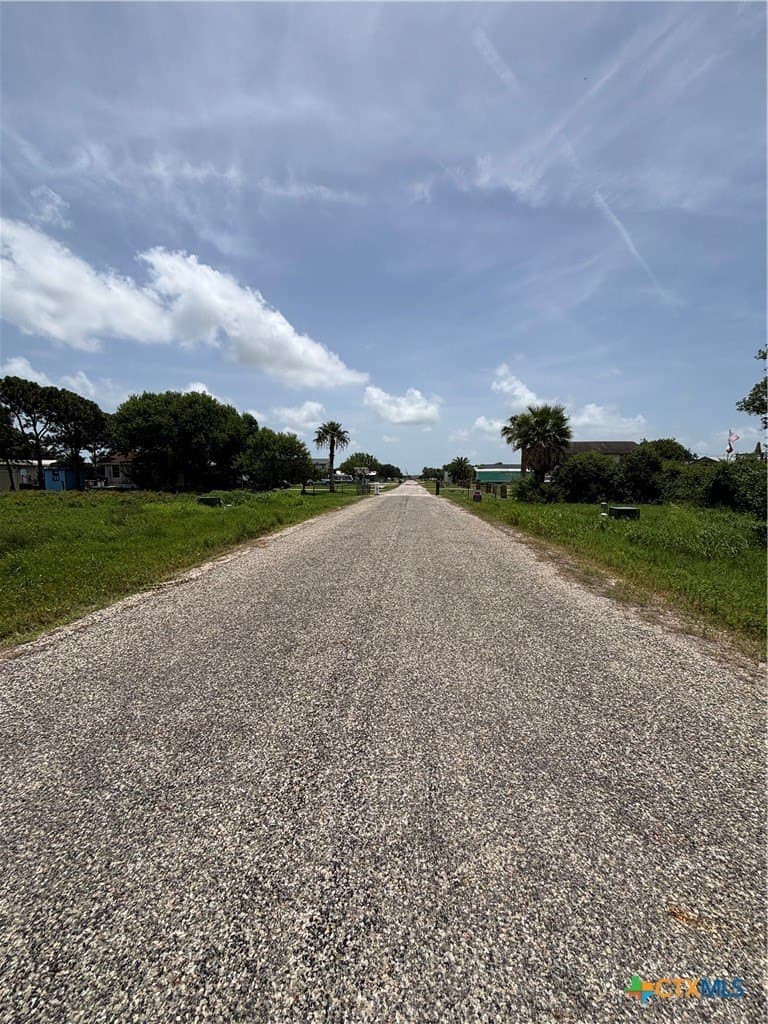 0.23 acres in Calhoun County - photo 6