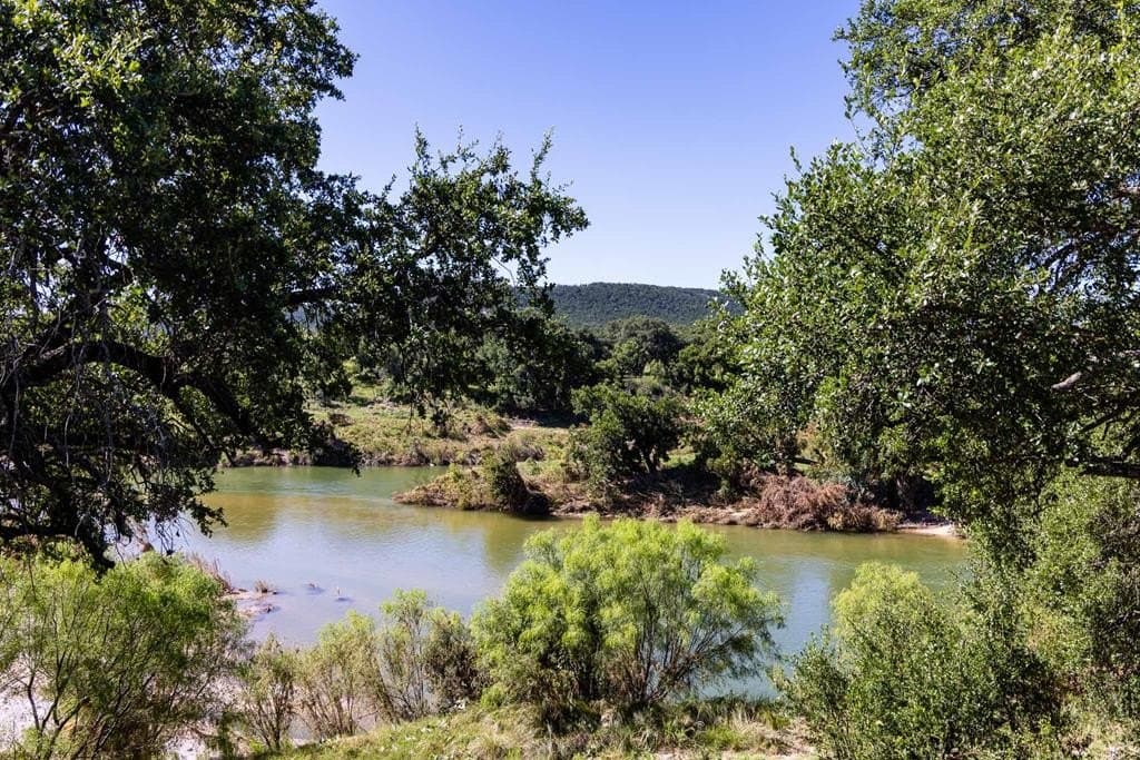 352.18 acres in Kimble County - photo 36