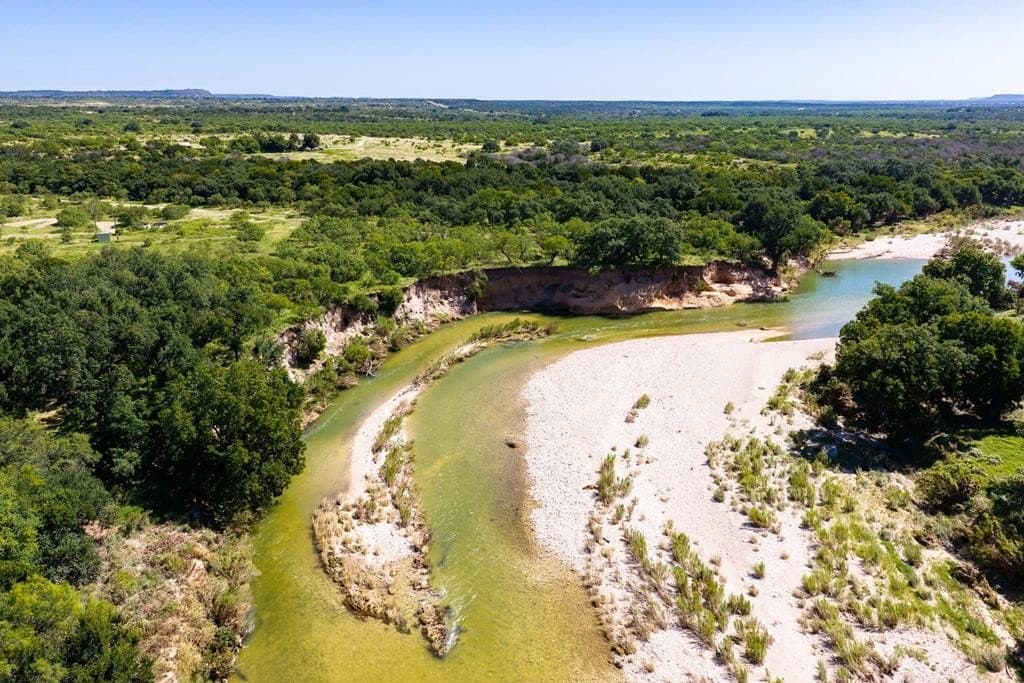 352.18 acres in Kimble County gallery image 3