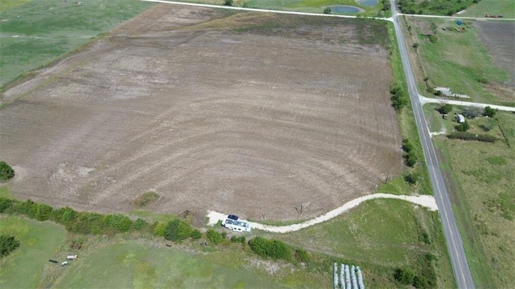 30 acres in McLennan County