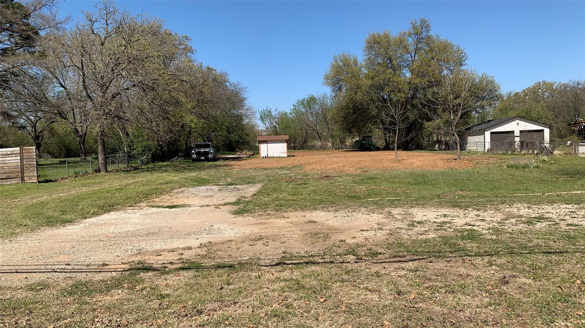 0.67 acres in Tarrant County - photo 4