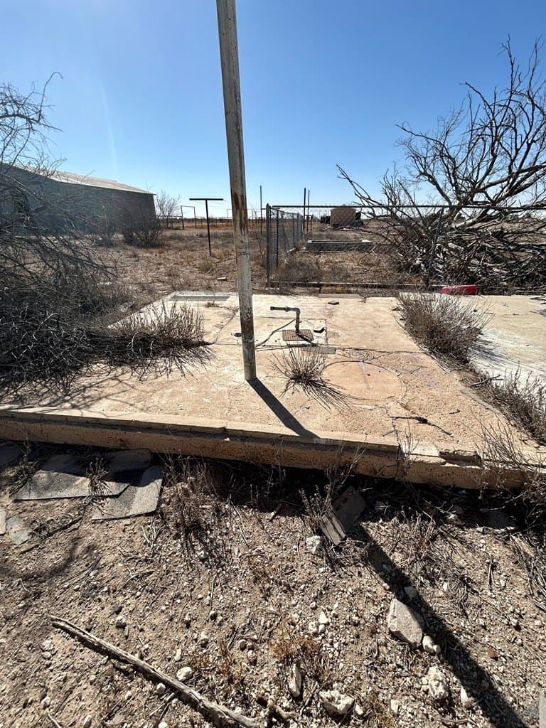 14.91 acres in Pecos County gallery image 3