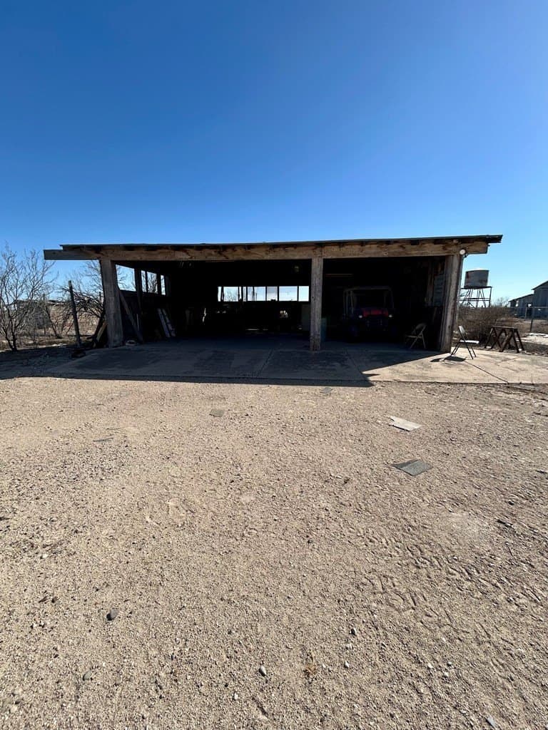 14.91 acres in Pecos County gallery image 2