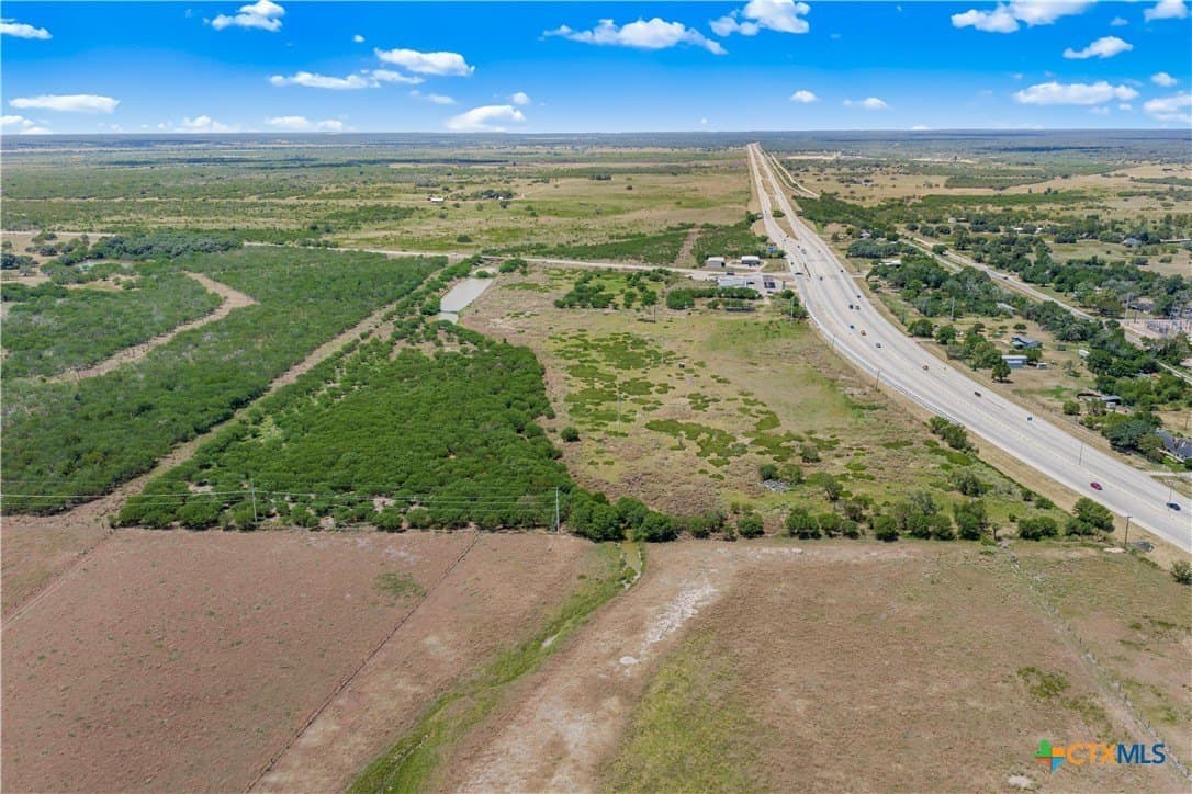 36.91 acres in Victoria County - photo 6