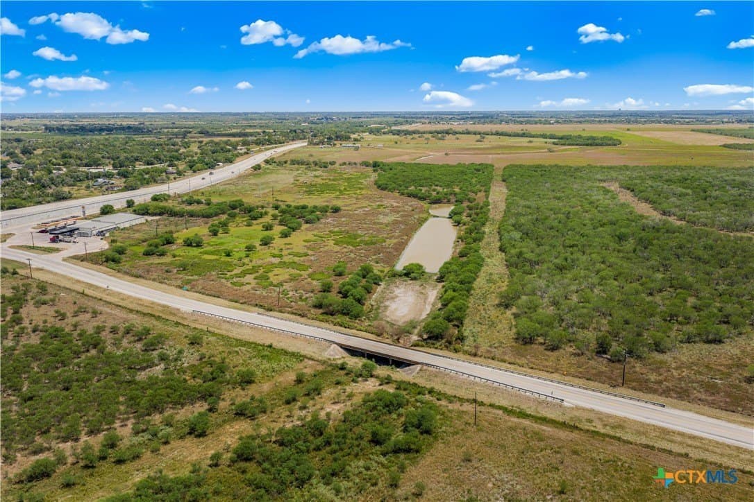 36.91 acres in Victoria County - photo 3